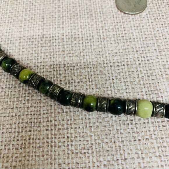 Silvertone Green Jasper Black Onyx Hematite Stone Necklace - Picture 4 of 4